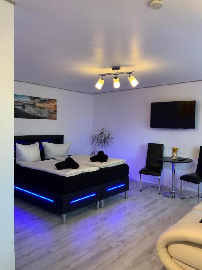 Hotel Am Mueritzhafen Garni Waren Kültér fotó